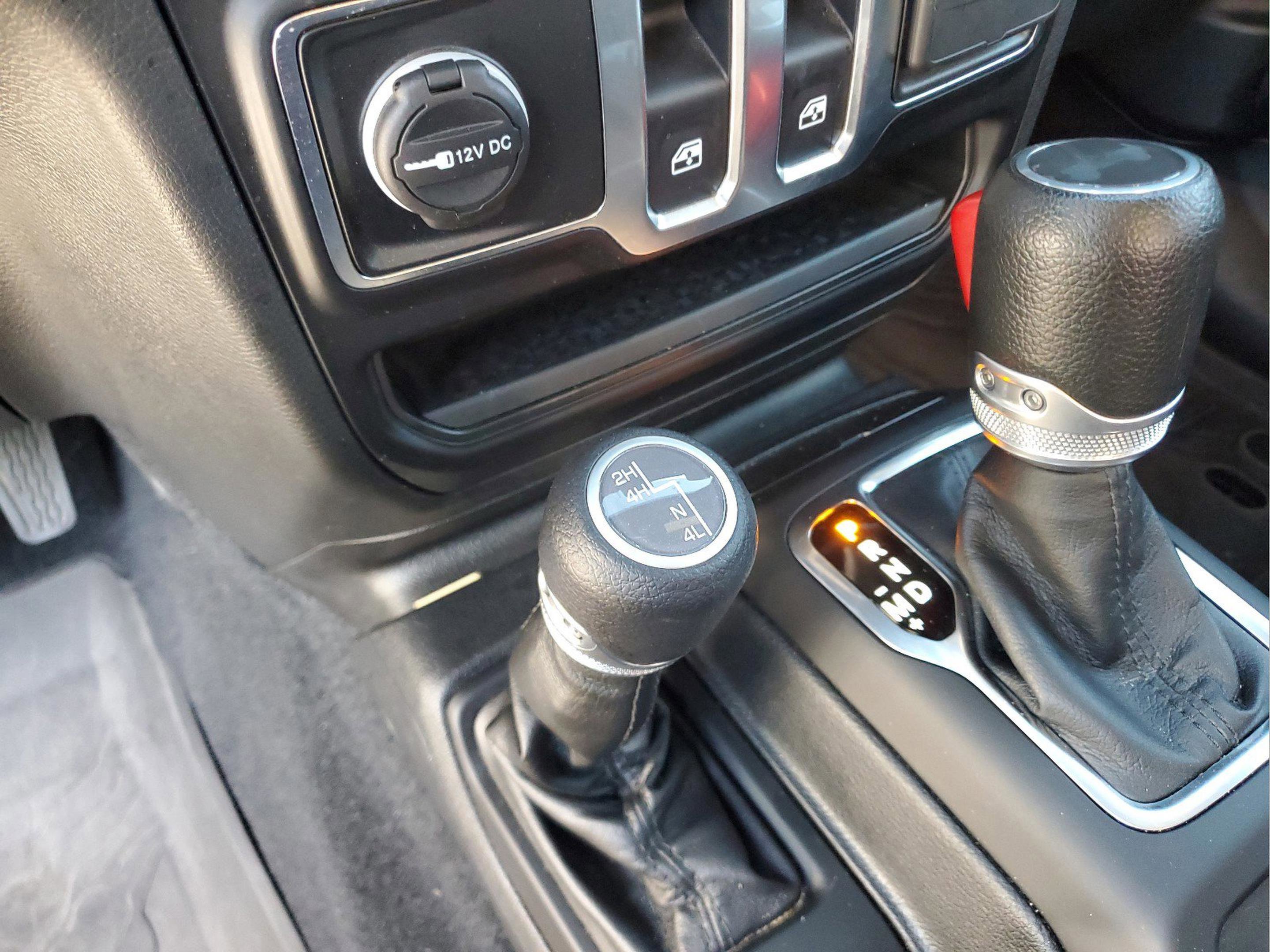 Certified 2023 Jeep Wrangler Sport AWD/4WD image 19