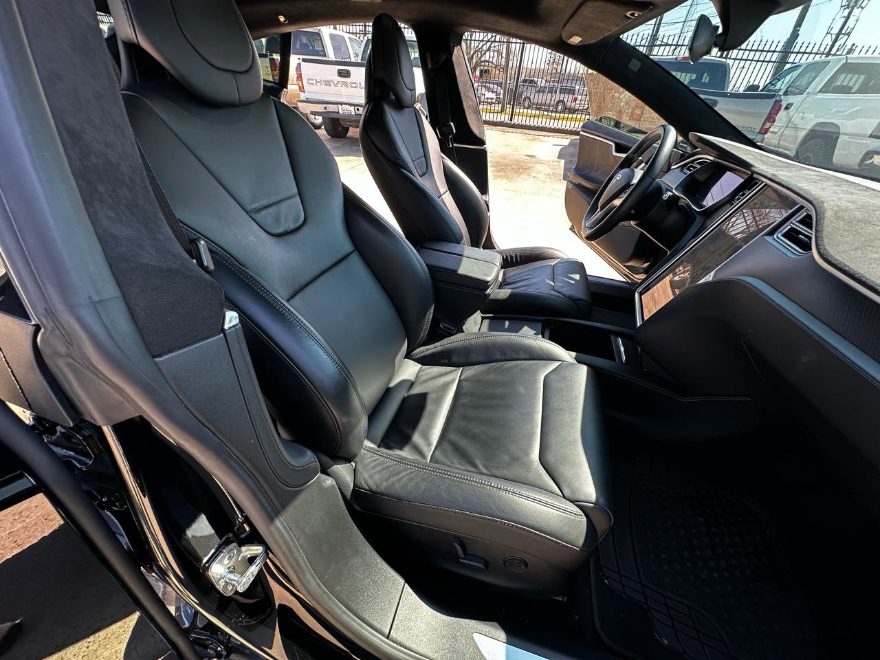 Used 2017 Tesla Model S P100D image 34