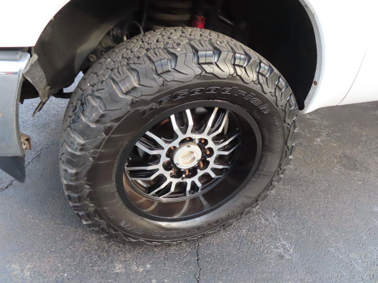 Used 2011 Ford F250 XL w/ PWR Equipment Group image 11