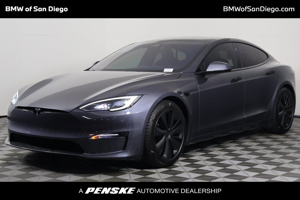 Used 2022 Tesla Model S image 1
