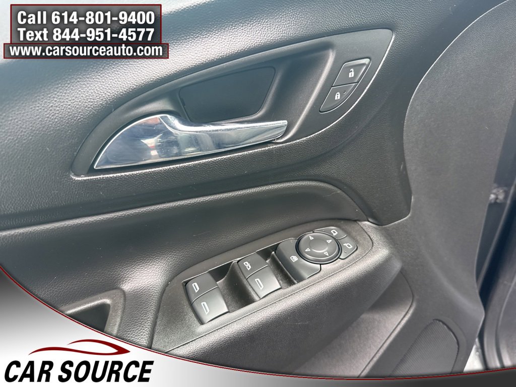 Used 2020 Chevrolet Equinox LT image 14