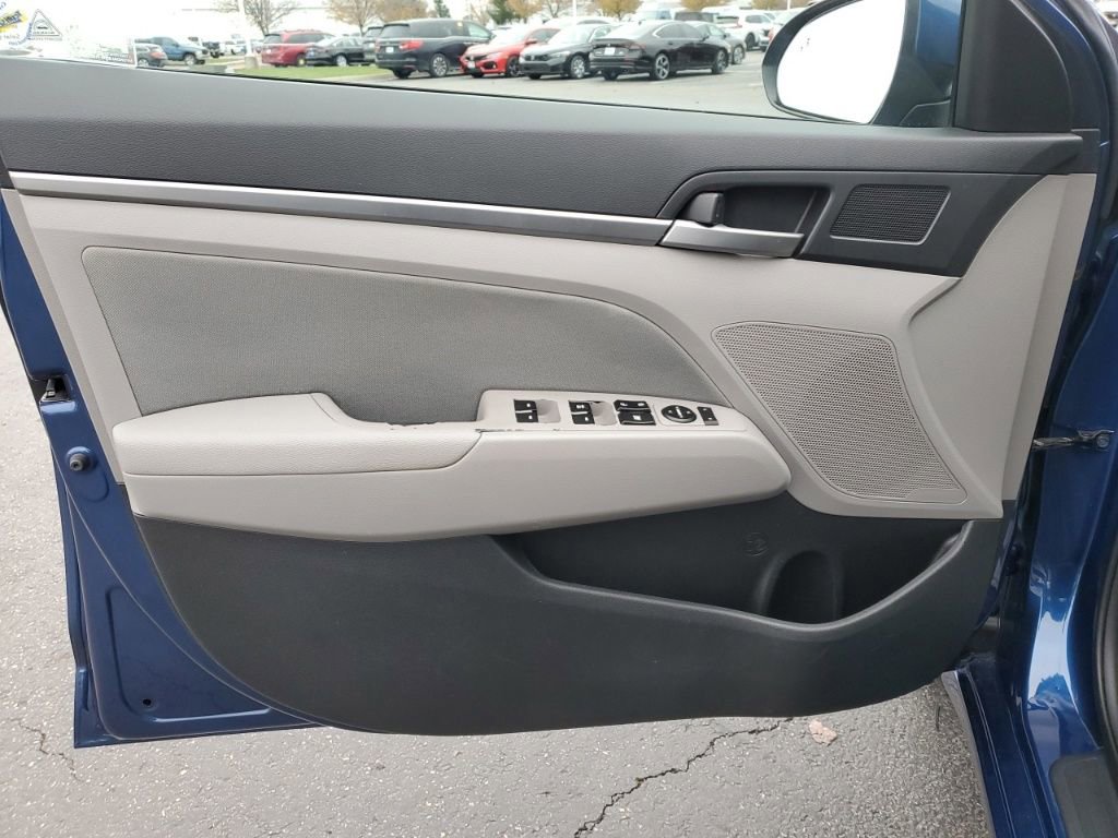 Used 2018 Hyundai Elantra SEL image 29