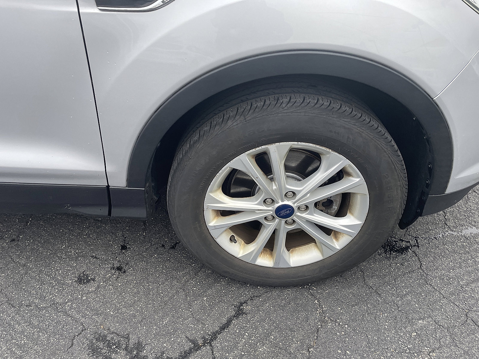 Used 2018 Ford Escape SEL w/ Ford Safe & Smart Package image 17