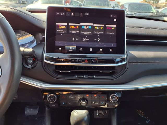 Used 2023 Jeep Compass Limited image 20