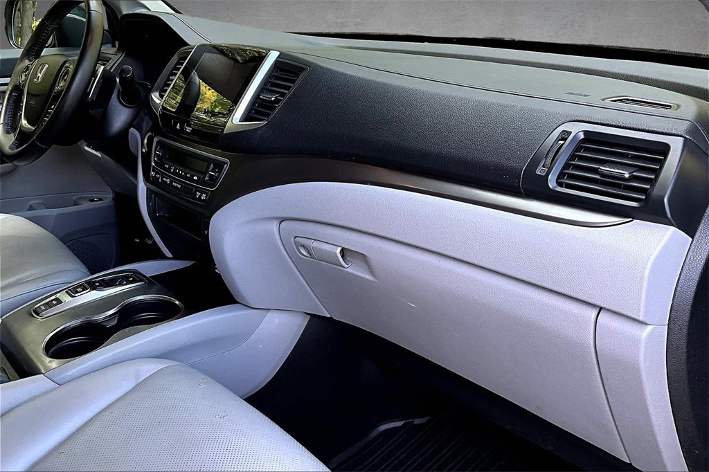 Used 2020 Honda Ridgeline RTL image 21