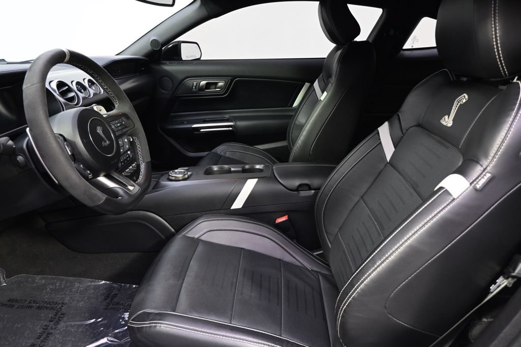 Used 2022 Ford Mustang Shelby GT500 w/ Technology Package RWD image 13