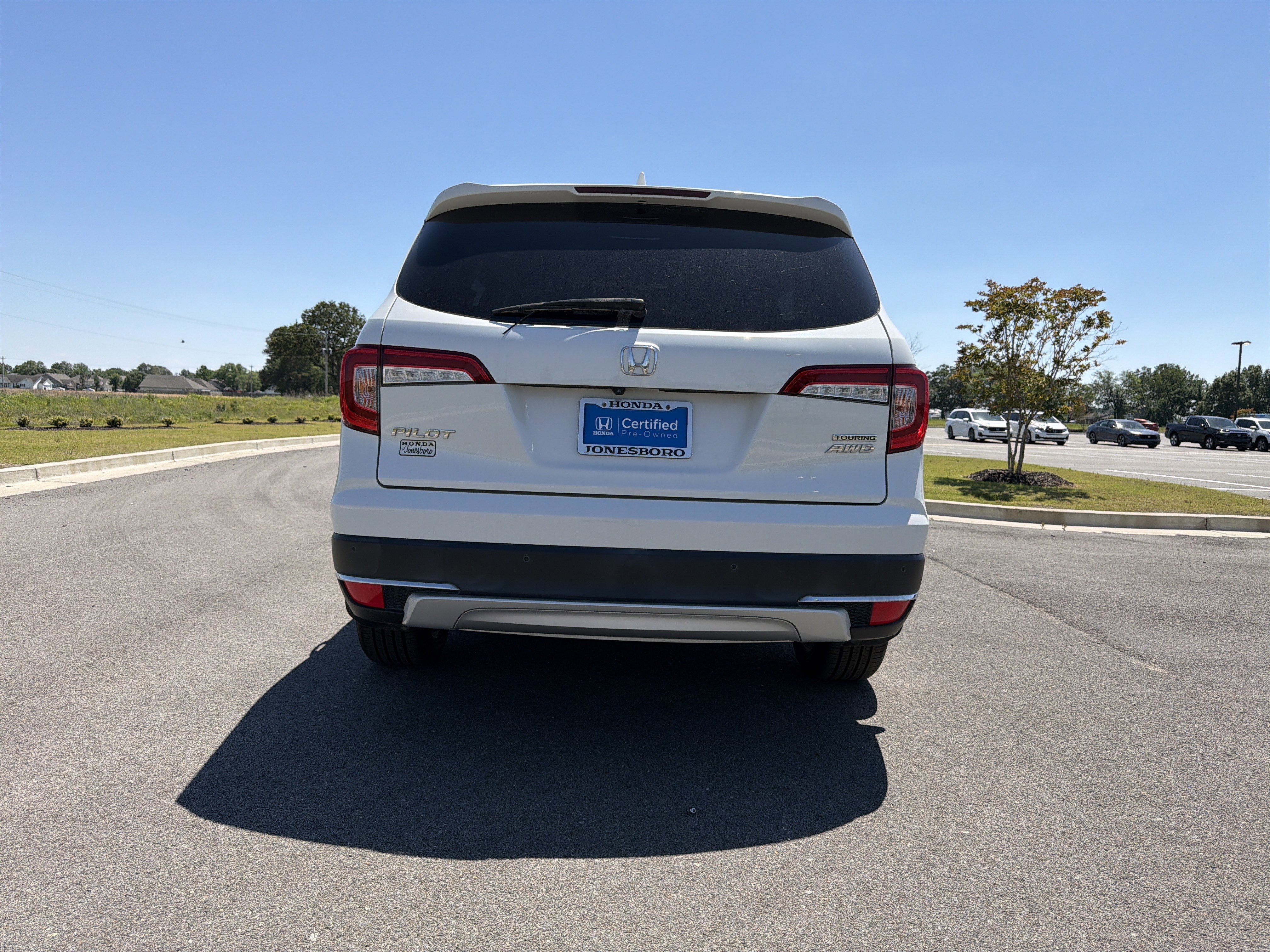 Certified 2022 Honda Pilot Touring image 4
