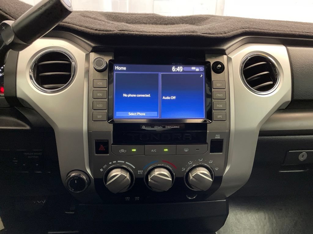 Used 2021 Toyota Tundra SR5 AWD/4WD image 17