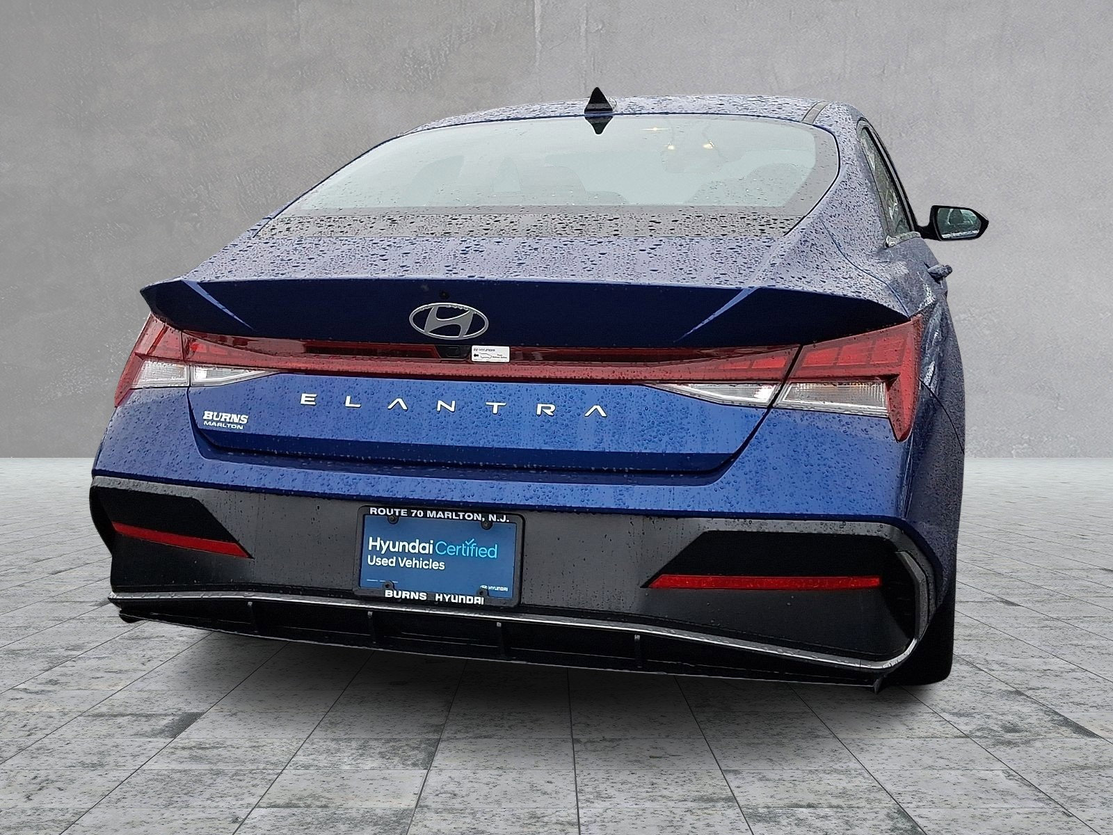 Used 2025 Hyundai Elantra SEL image 10