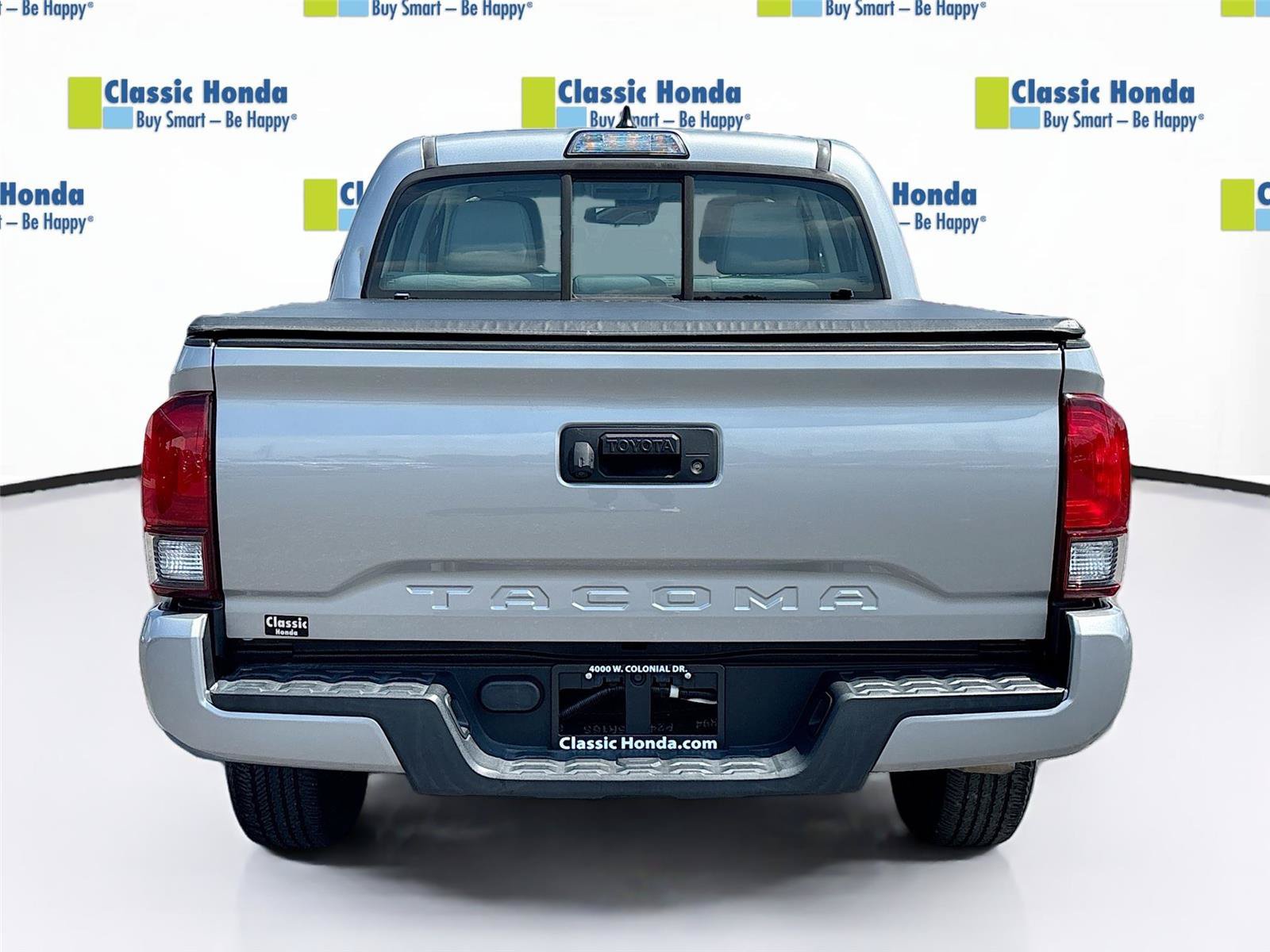 Used 2018 Toyota Tacoma SR RWD image 7