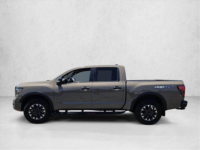 Used 2024 Nissan Titan PRO-4X w/ Pro-4x Convenience Package AWD/4WD image 7