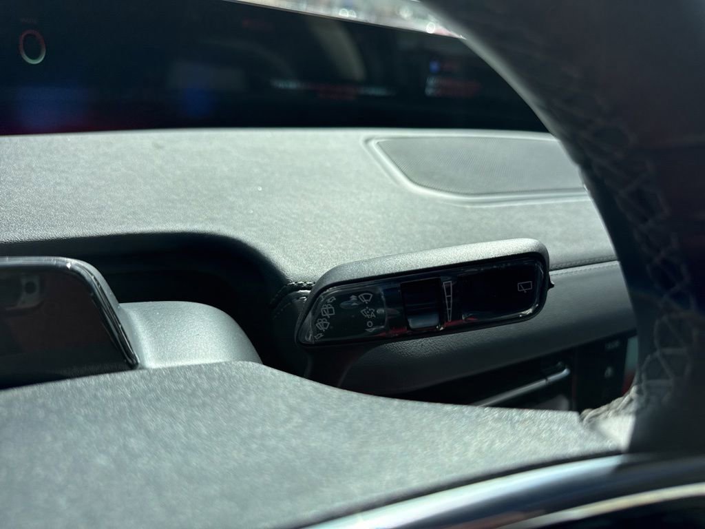 New 2026 Lincoln Navigator Reserve image 17