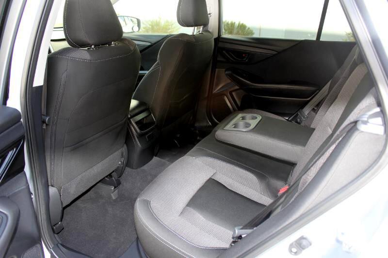 Used 2025 Subaru Outback image 11