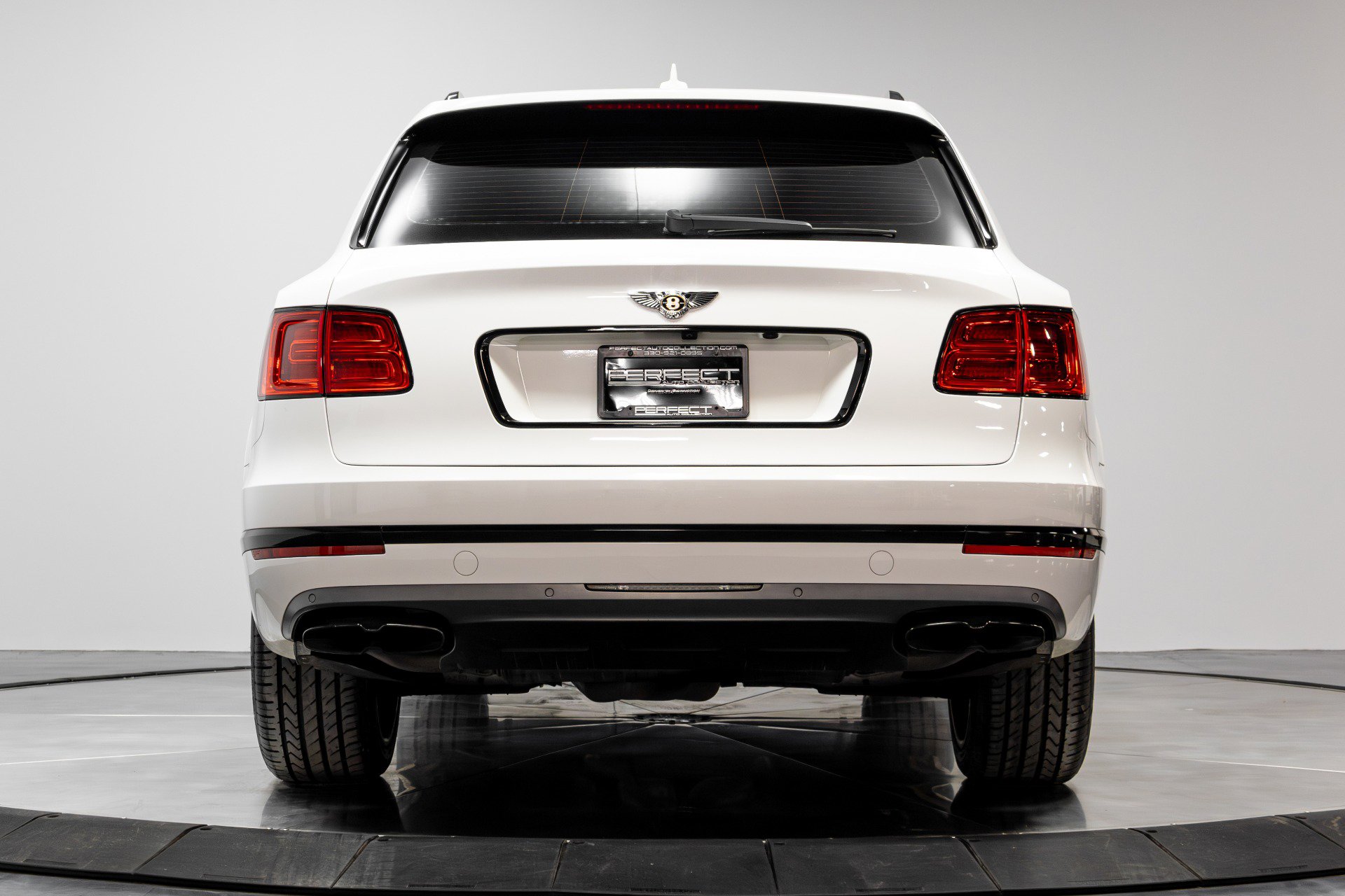 Used 2020 Bentley Bentayga Design Series image 41