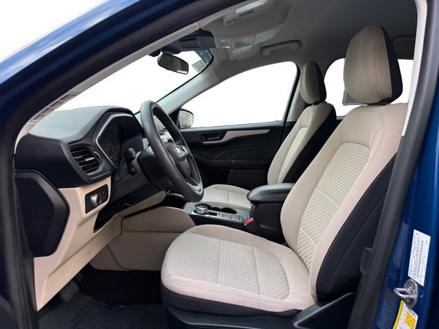 Used 2022 Ford Escape SE image 10