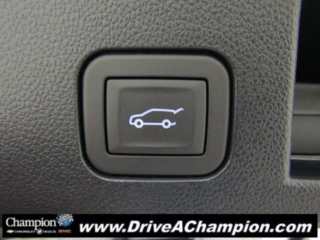 Certified 2026 Chevrolet Equinox ACTIV w/ LPO, Floor Liner Package image 14