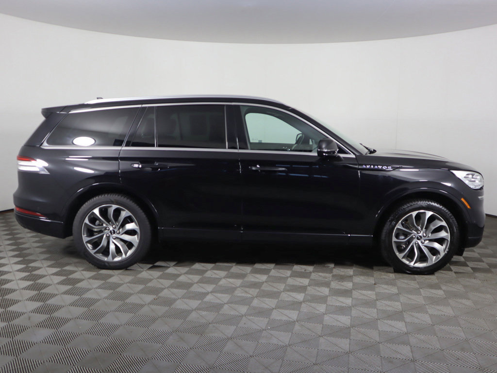 Used 2023 Lincoln Aviator Grand Touring w/ Equipment Group 301A AWD/4WD image 20