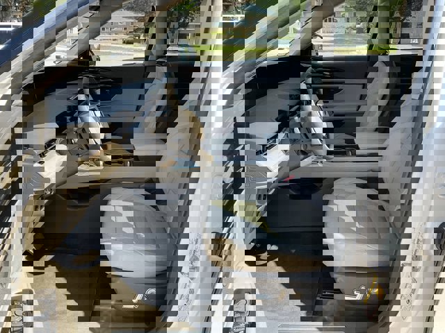 Used 2024 Lincoln Nautilus Reserve w/ Equipment Group 202A image 12