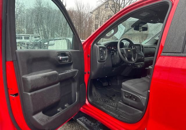 Used 2023 Chevrolet Silverado 1500 Custom image 8