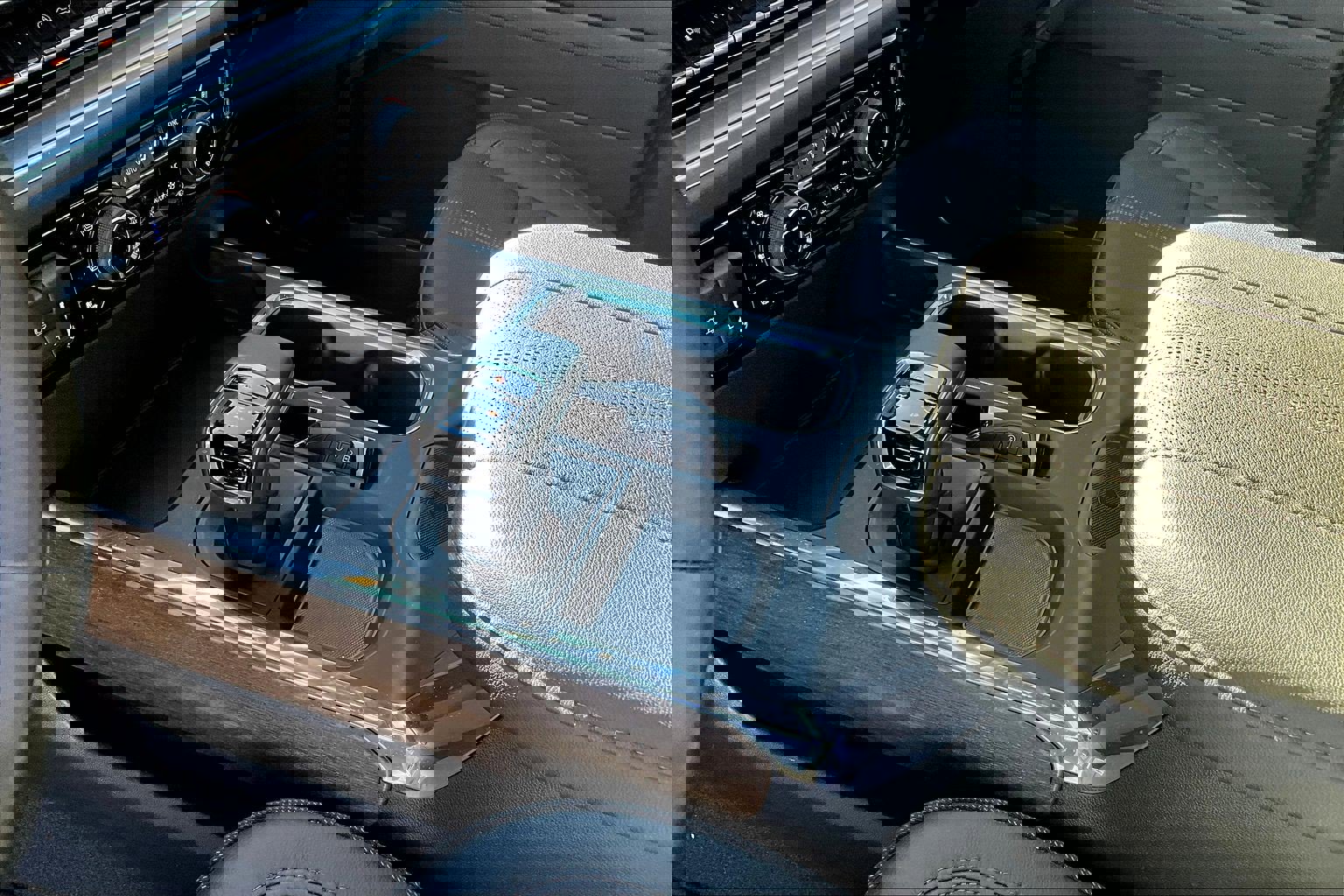 Used 2026 Chevrolet Silverado 1500 High Country w/ Midnight Edition image 15