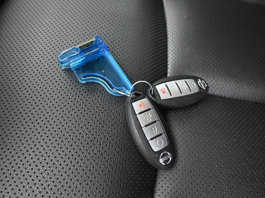 Used 2022 Nissan Rogue Sport SL w/ Premium Package image 52