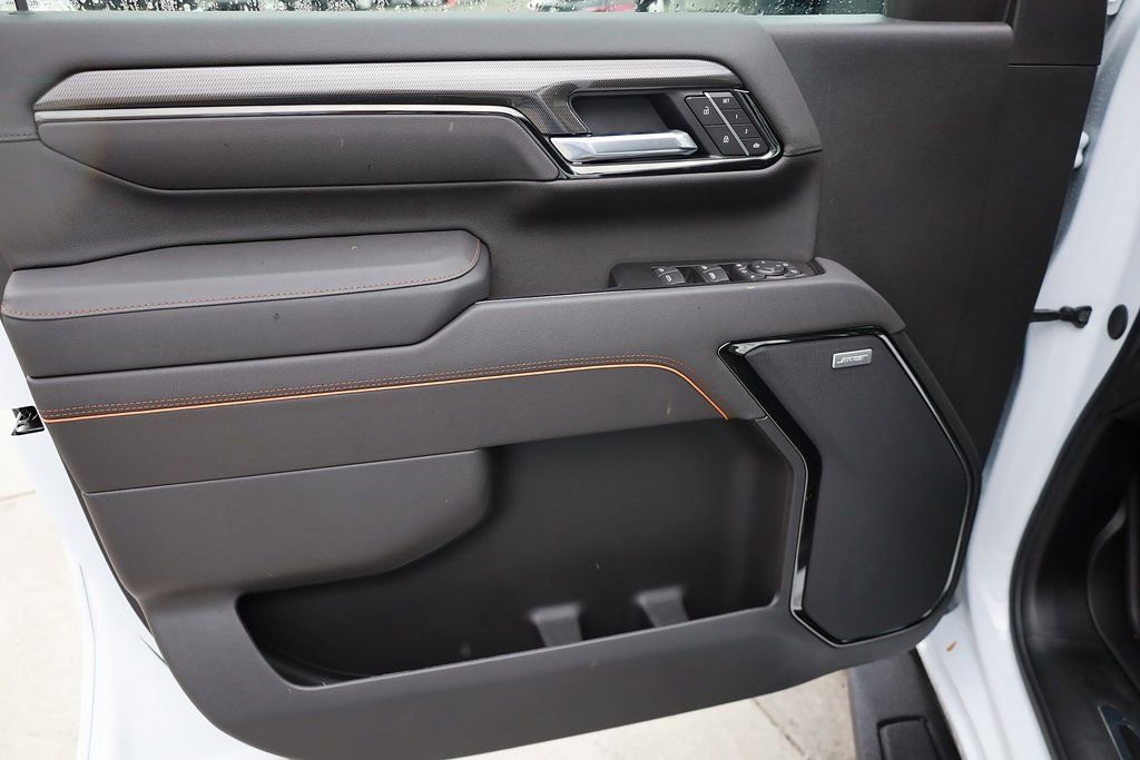 New 2026 GMC Sierra 3500 AT4 w/ AT4 Premium Plus Package image 10