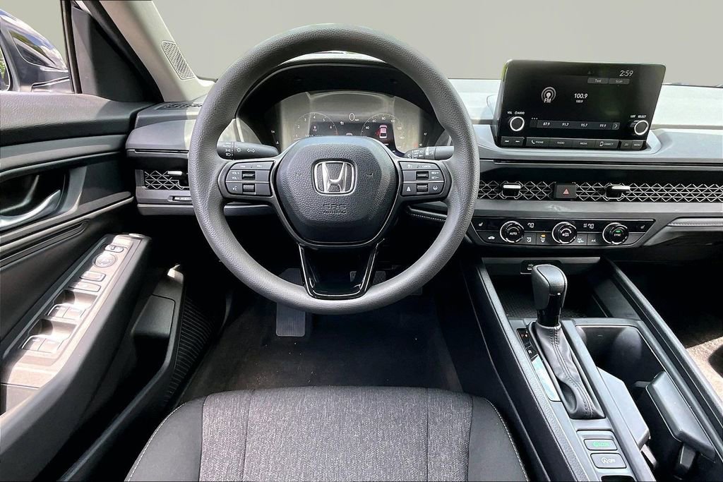 Used 2025 Honda Accord SE image 9