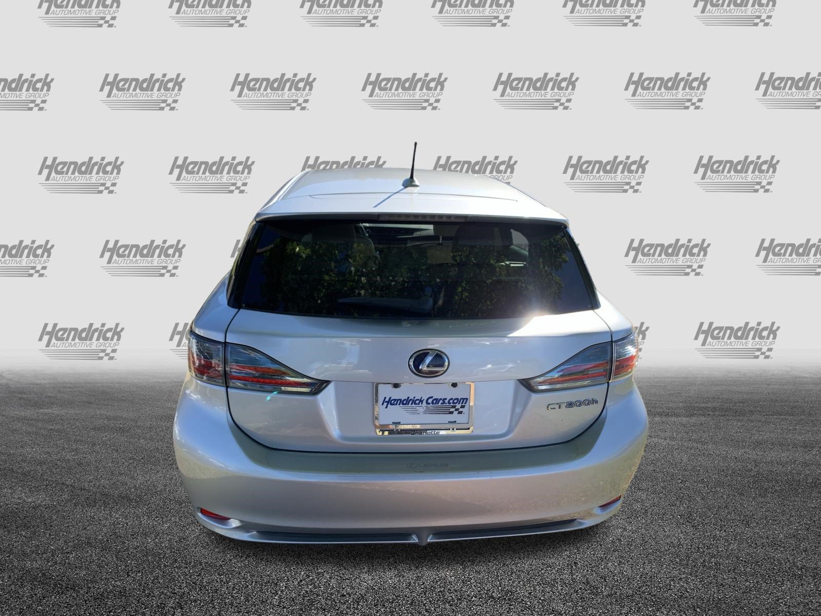 Used 2013 Lexus CT 200h FWD image 9