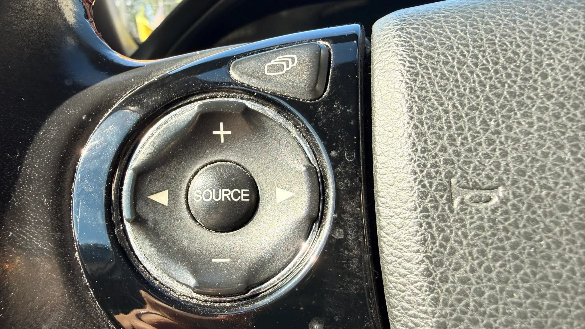 Used 2017 Honda Accord Sport Special Edition image 18