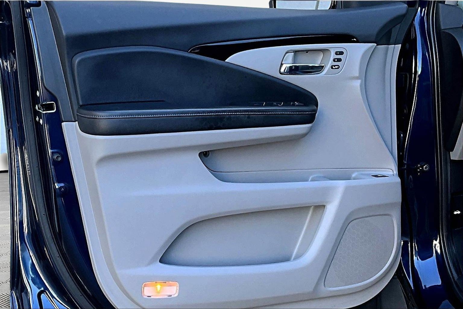 Used 2020 Honda Ridgeline RTL-E image 20