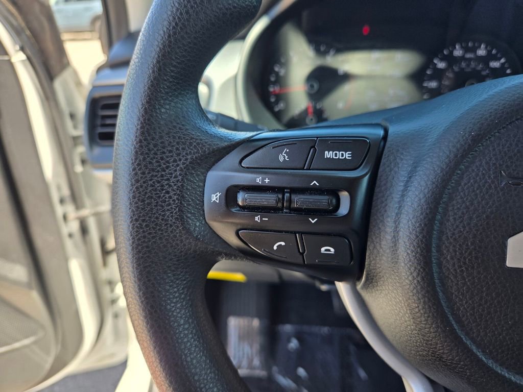 Used 2023 Kia Rio LX FWD image 29