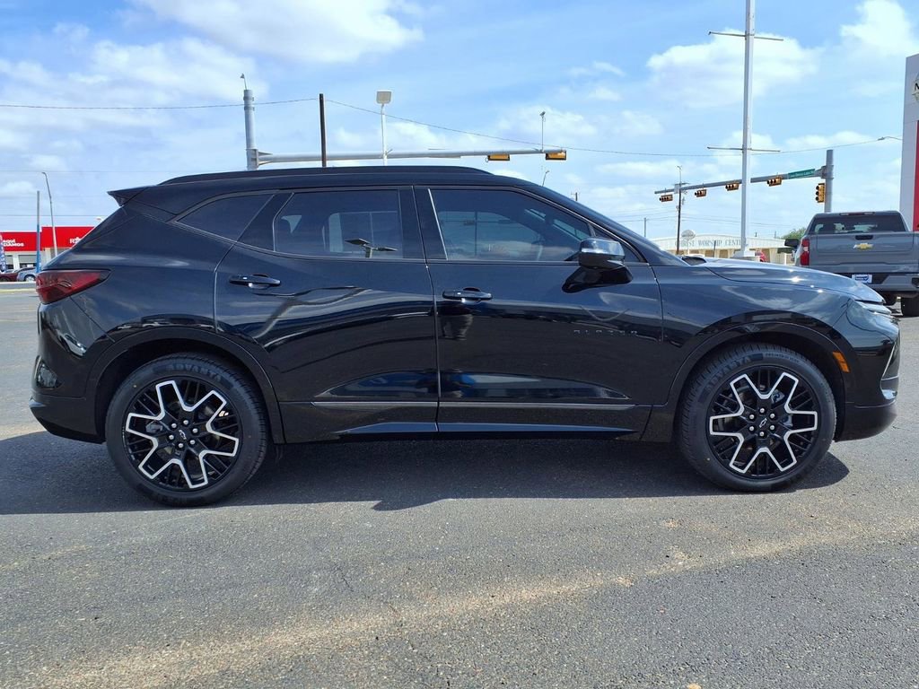 Used 2024 Chevrolet Blazer RS w/ Driver Confidence II Package image 8