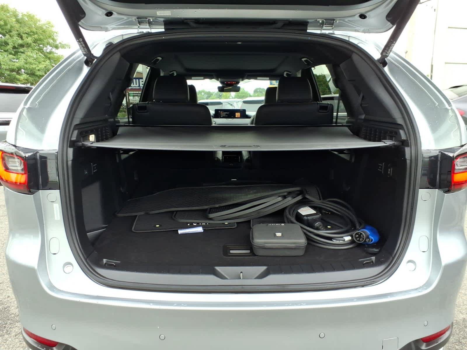Used 2024 MAZDA CX-90 Plug-In Hybrid w/ Premium Plus AWD/4WD image 15