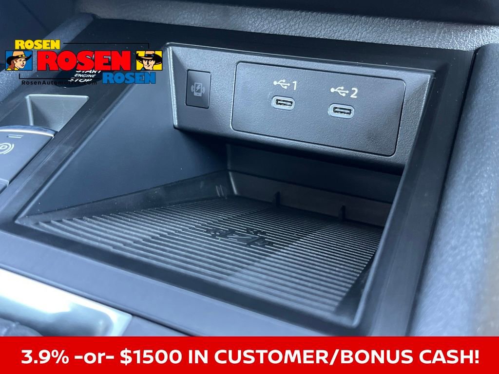 New 2026 Nissan Kicks SV w/ SV Premium Package image 27