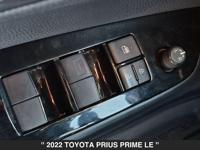 Used 2022 Toyota Prius Prime LE FWD image 18