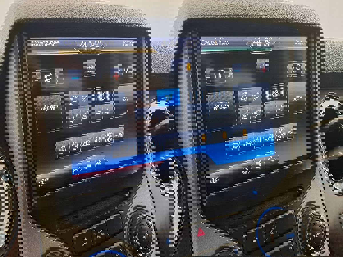 Used 2015 Ford F350 Lariat w/ Chrome Package image 19