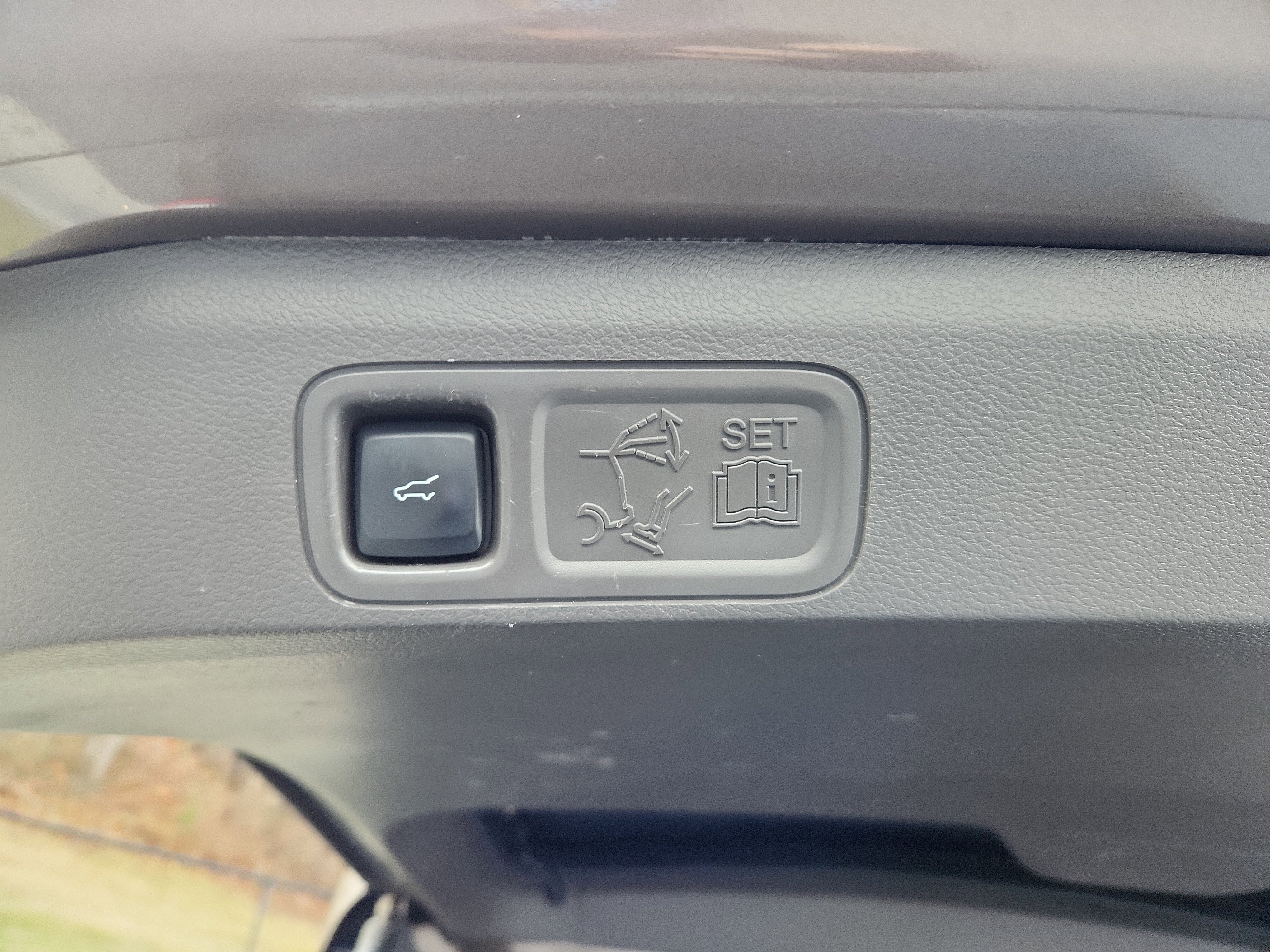 Used 2018 Ford Expedition Max Limited w/ Equipment Group 301A image 14