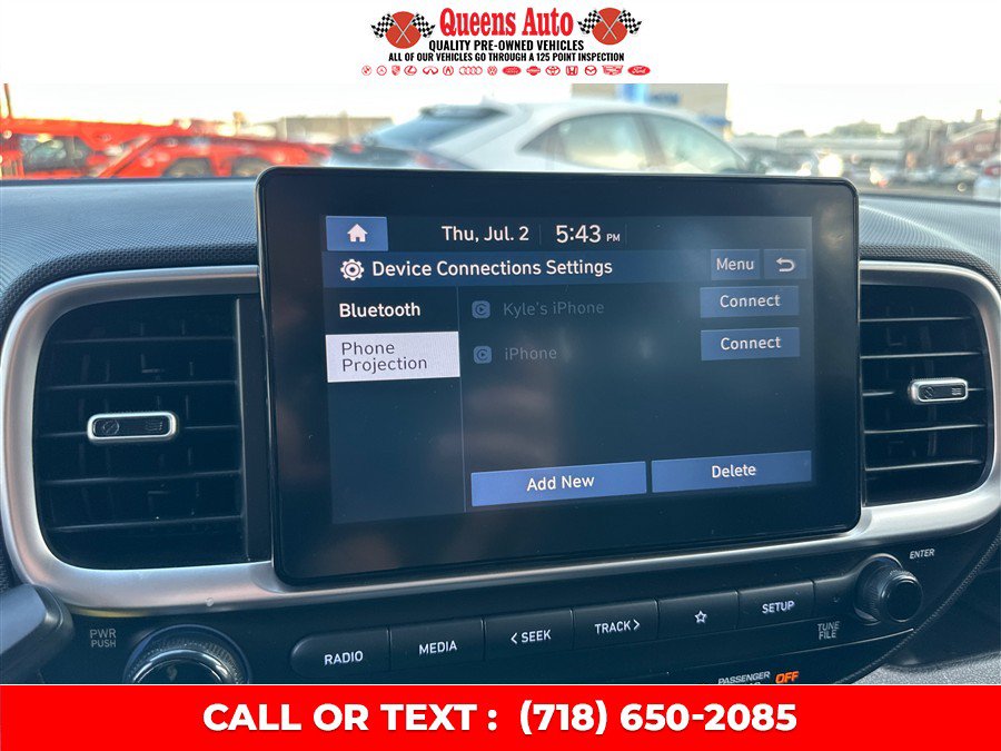 Used 2021 Hyundai Venue SEL w/ Cargo Package FWD image 38