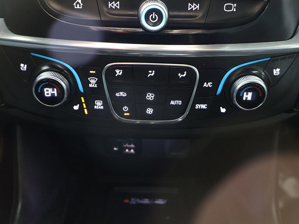 Used 2023 Chevrolet Traverse Premier w/ Redline Edition AWD/4WD image 55