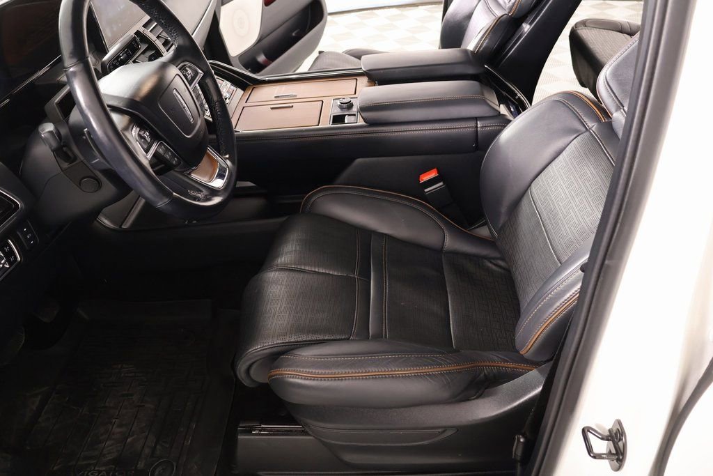 Used 2023 Lincoln Navigator L Black Label image 12