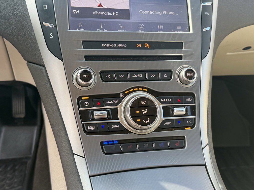 Used 2020 Lincoln MKZ Reserve w/ Elements Package image 24