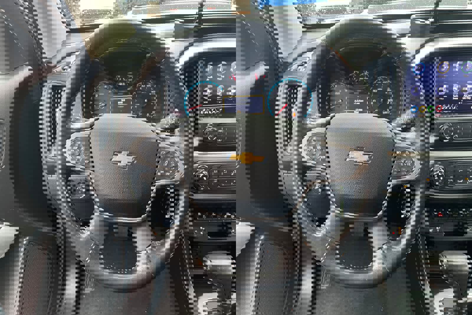 Used 2019 Chevrolet Colorado ZR2 image 14