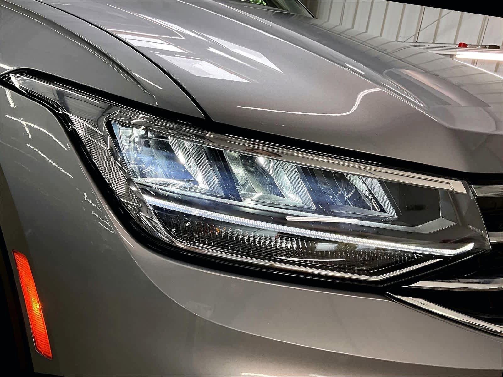 Used 2024 Volkswagen Tiguan S FWD image 31
