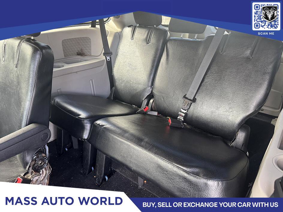 Used 2012 Dodge Grand Caravan SE image 4