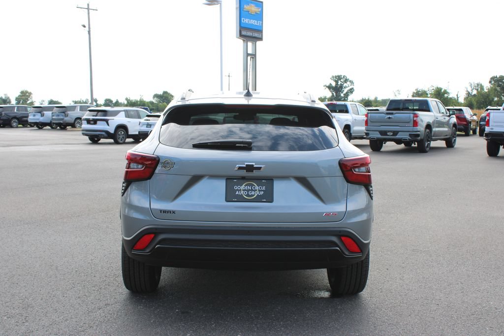 New 2026 Chevrolet Trax RS w/ Driver Confidence Package FWD image 8