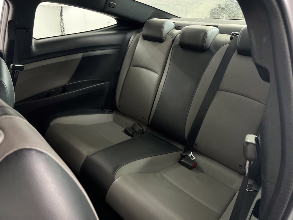 Used 2016 Honda Civic Touring image 19