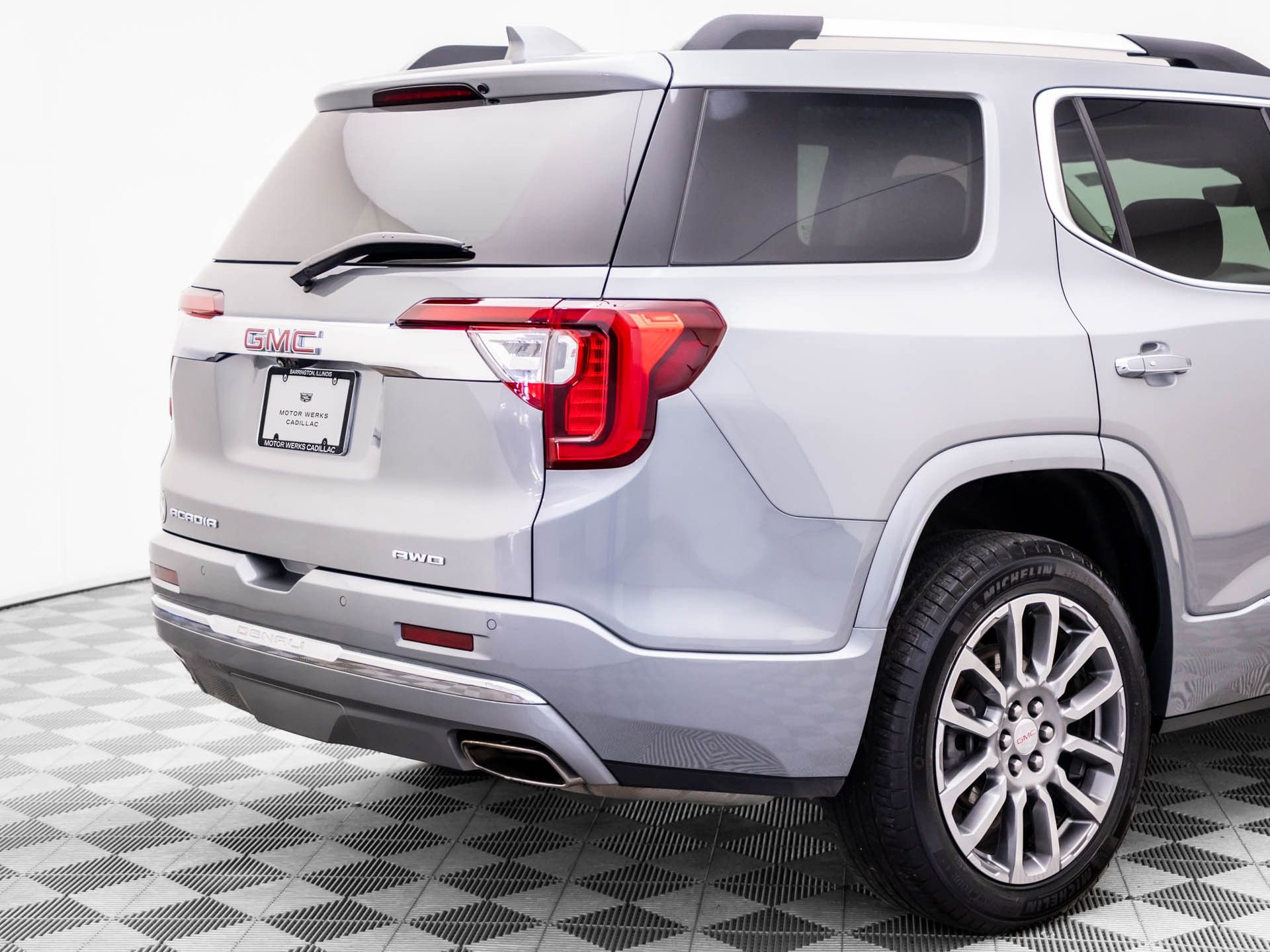 Used 2023 GMC Acadia Denali w/ Denali Ultimate Package image 43