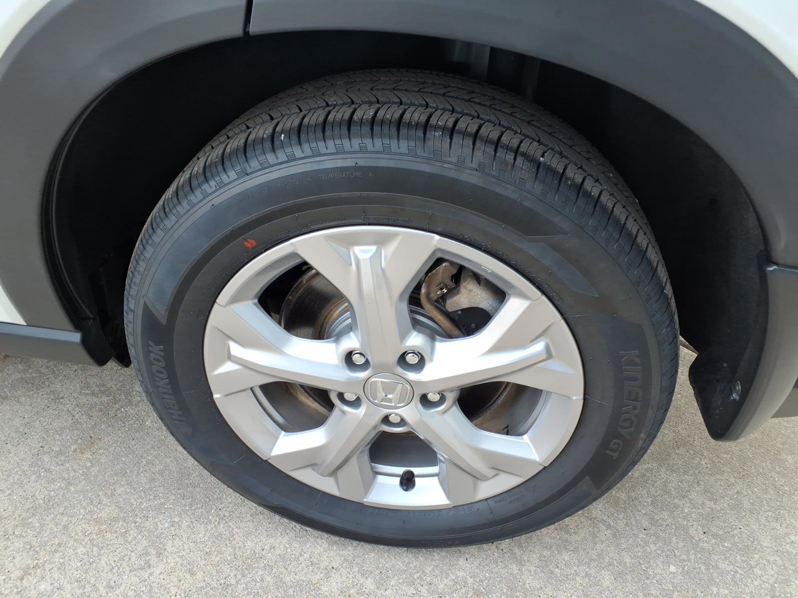 Used 2023 Honda HR-V LX image 12