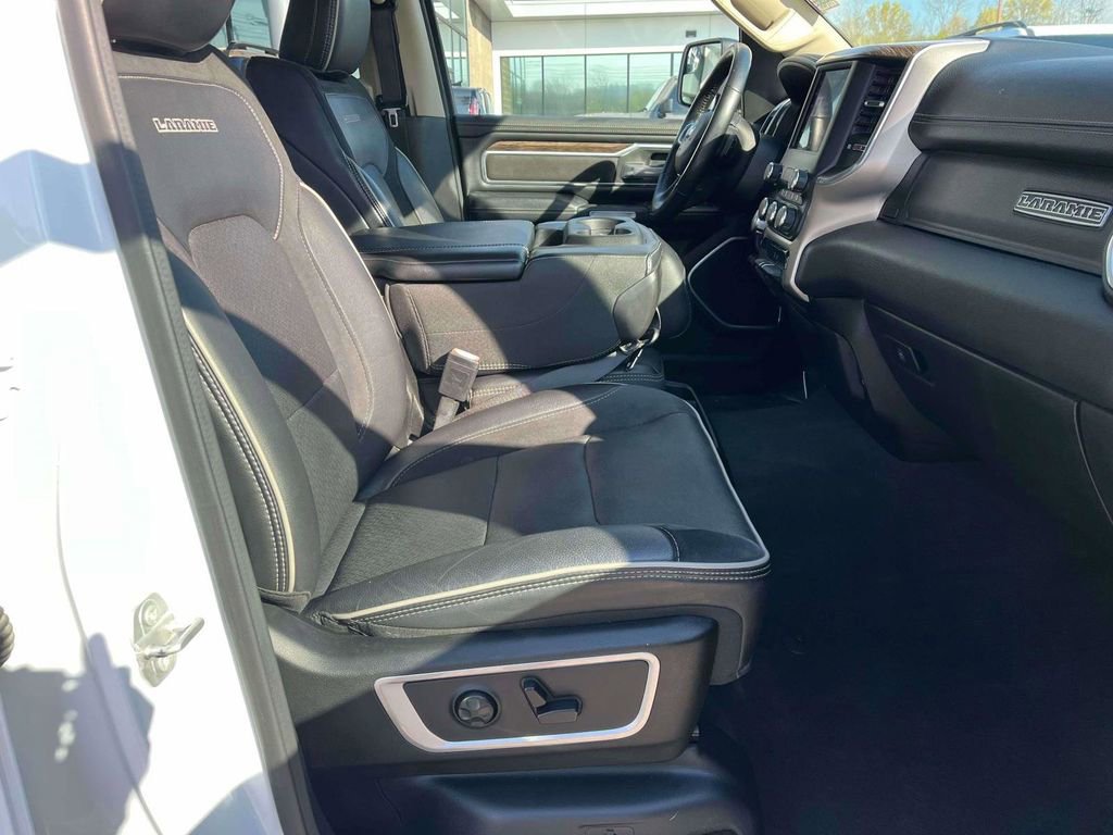 Used 2020 RAM 1500 Laramie w/ Off Road Group image 11