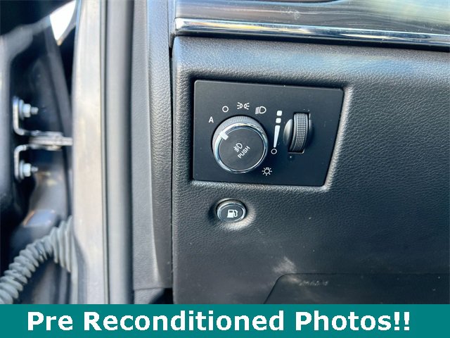 Used 2019 Jeep Grand Cherokee Limited image 18